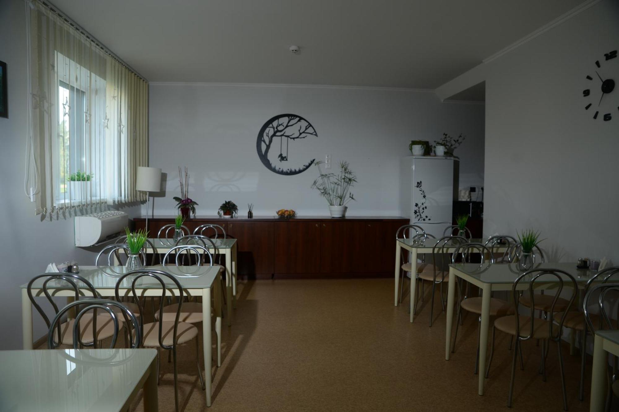 Hotel 7Ya Krasnosilske Eksteriør billede